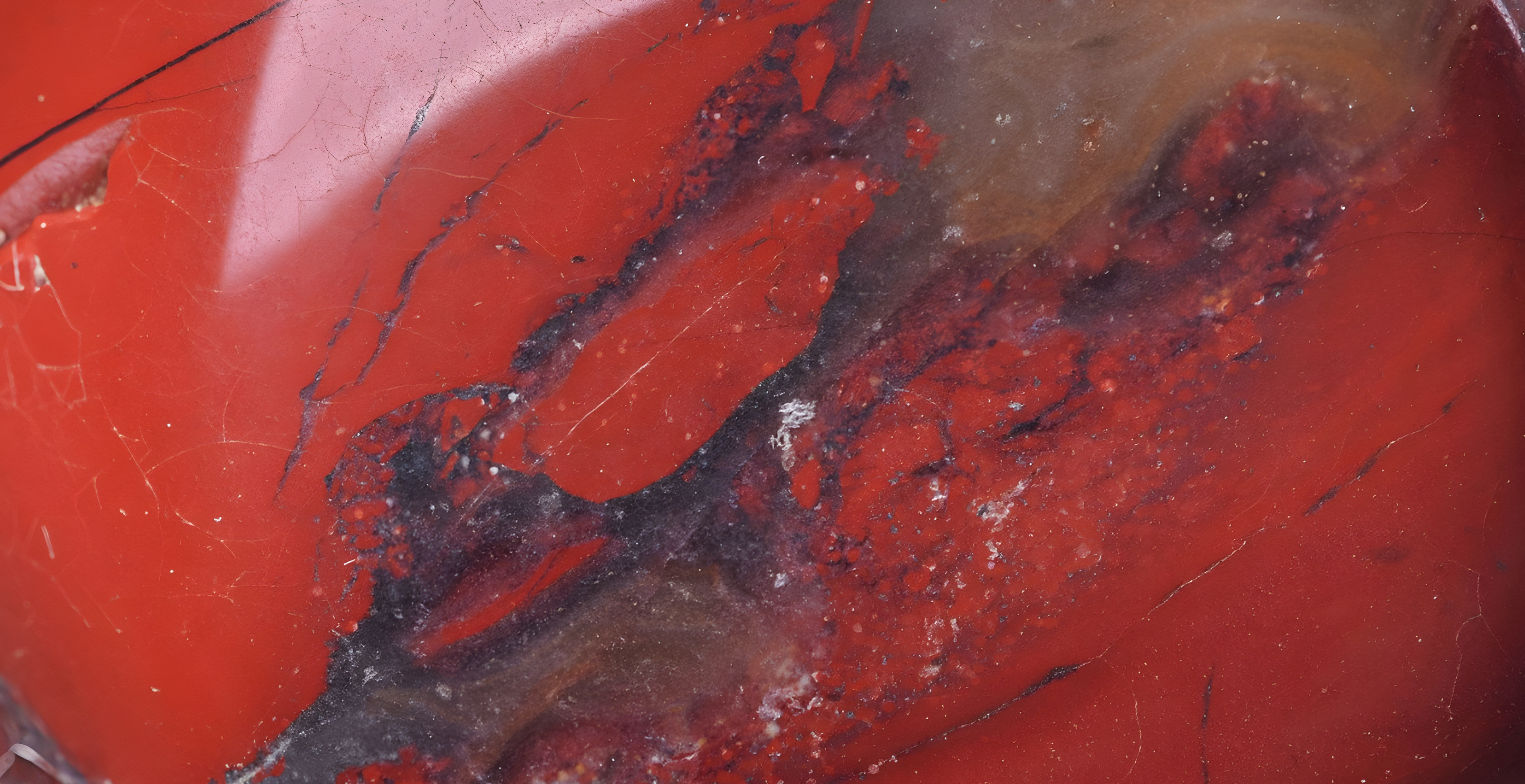 Le jaspe rouge