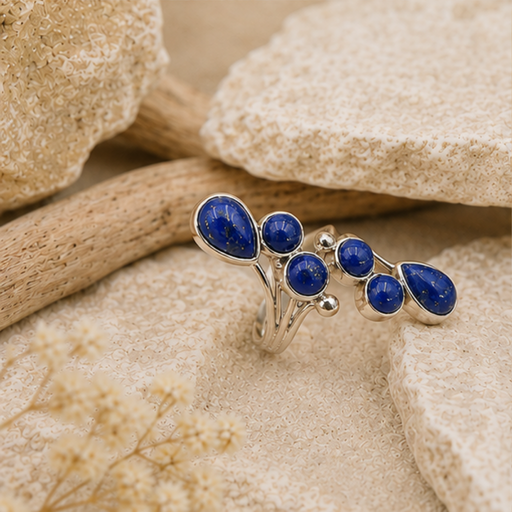 Bague pierre Lapis-lazuli naturelle sur monture en argent 925