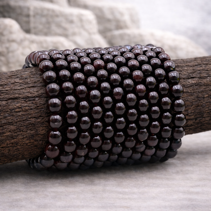 Bracelet perle en Grenat rouge, qualité A, pierre de la force et de la passion.